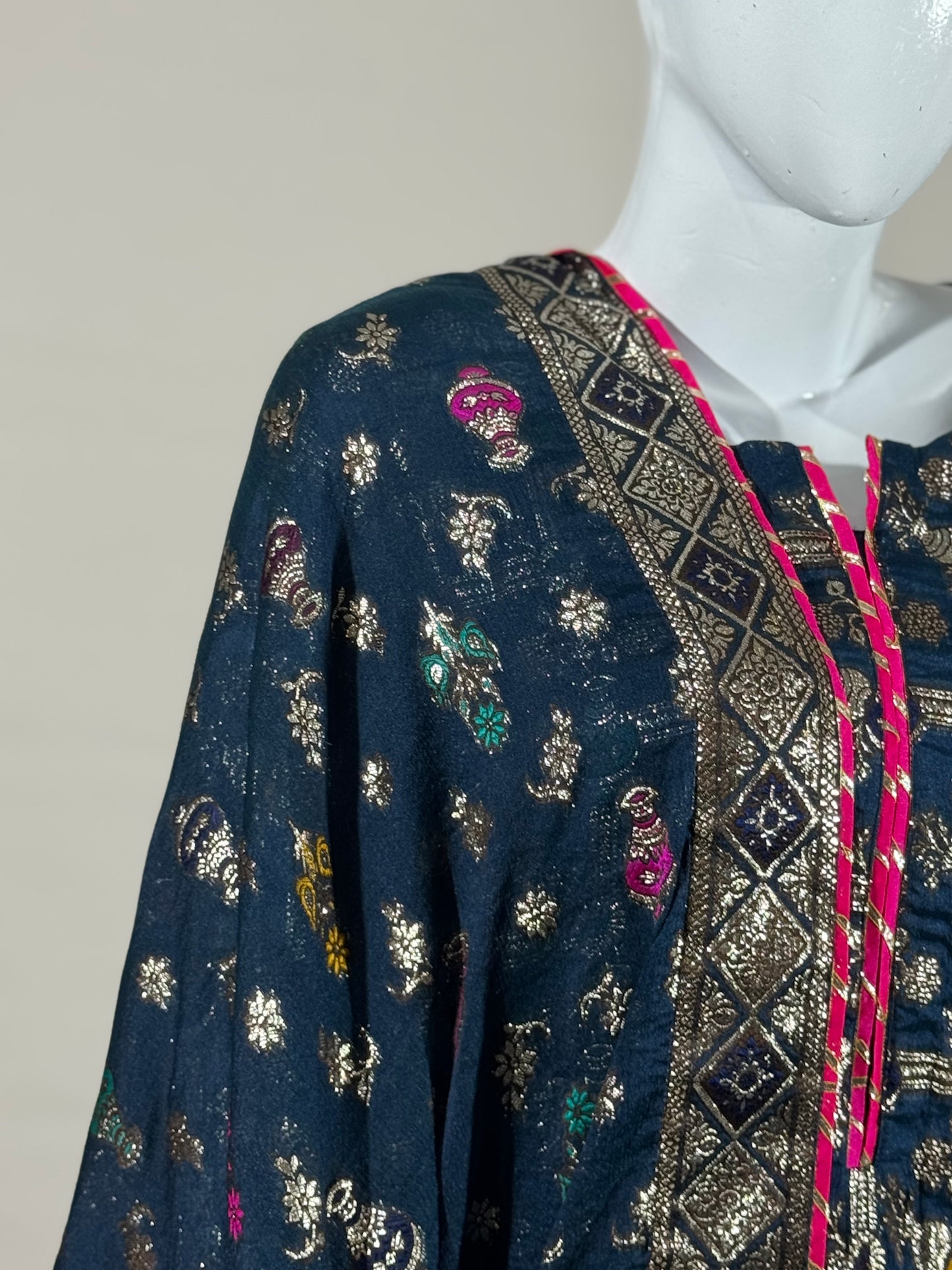 3-Piece Party Wear Dress – Pure Zari Fabric with Luxurious Detailing