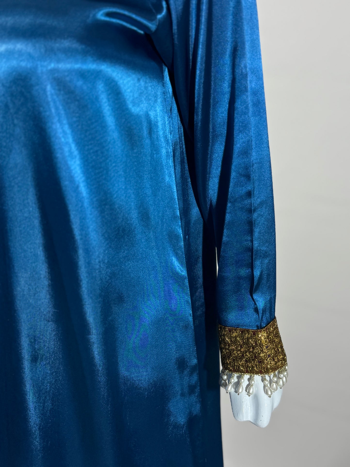 Stunning 1-Piece Designer Party Wear Dress – Luxurious Silk Fabric