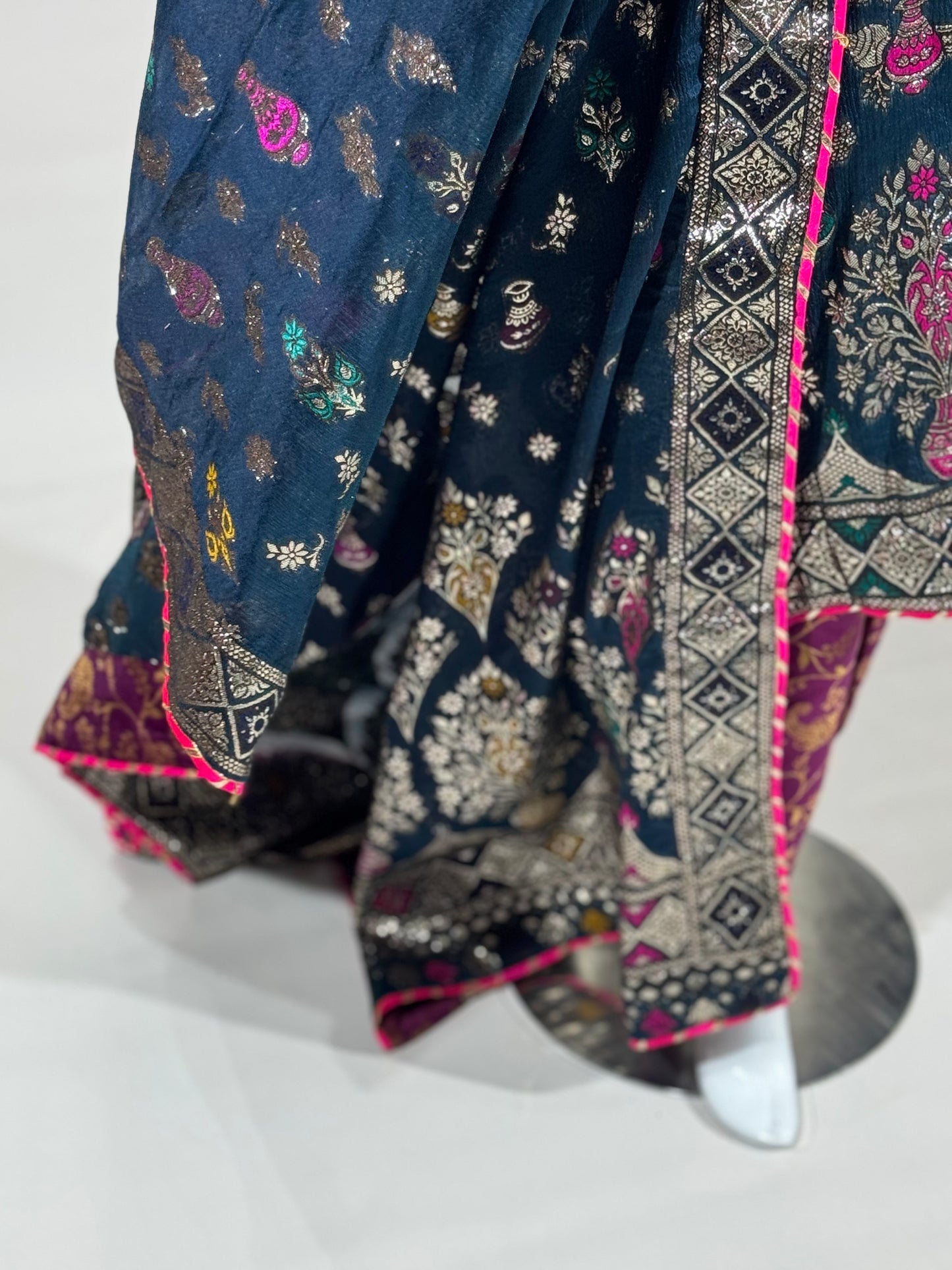 3-Piece Party Wear Dress – Pure Zari Fabric with Luxurious Detailing