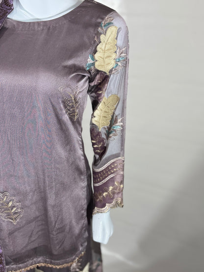 Luxurious 3-Piece Party Wear – Net Dress with Velvet Patch Embroidery