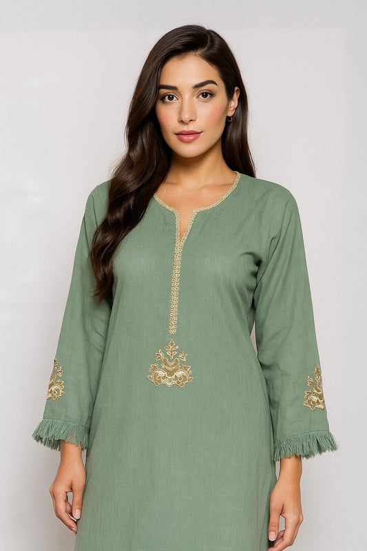 Elegant Krandi Fabric 2-Piece Kurti Set – Timeless Comfort Style