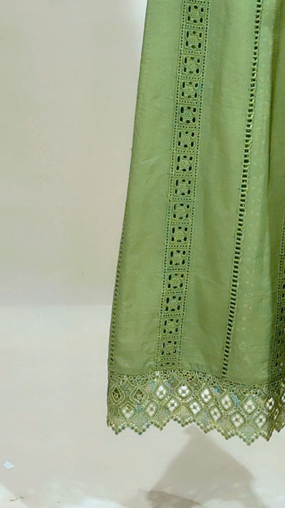 1-Piece Chikankari Lawn Kurti – Premium Embroidered Summer Wear